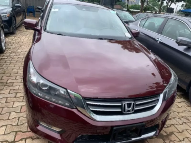 Honda Accord - 2013