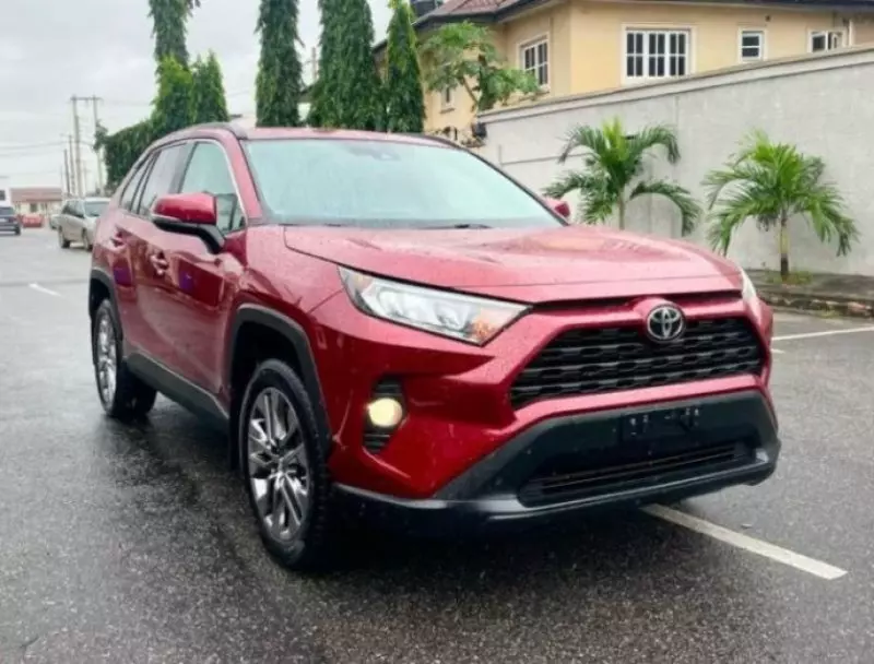 TOYOTA RAV 4   - 2019