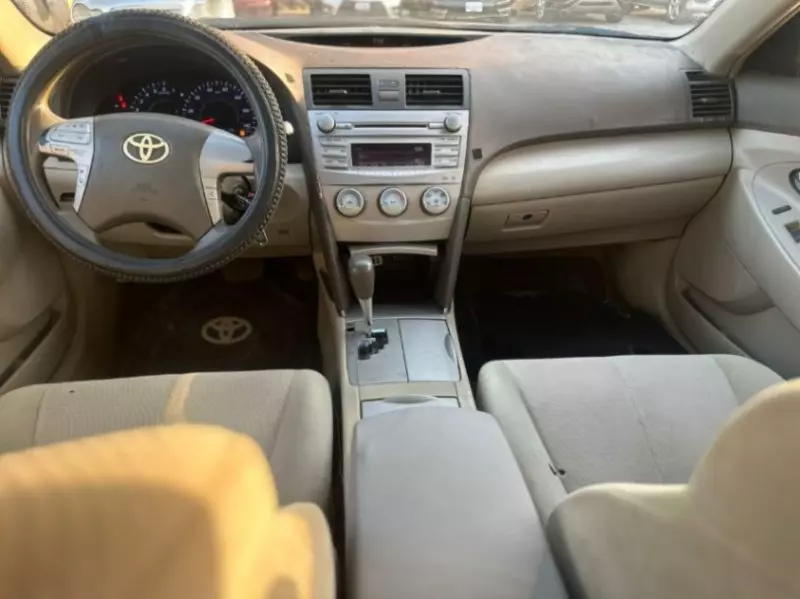 TOYOTA Camry   - 2011