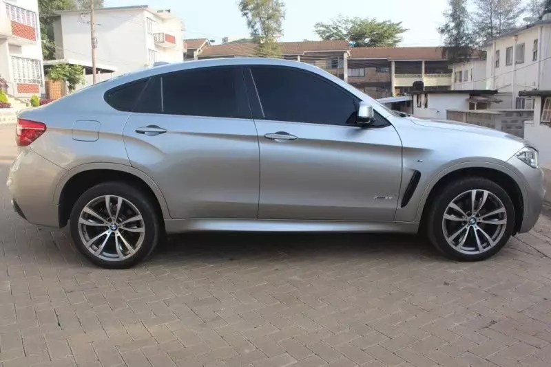 BMW X6 M   - 2016