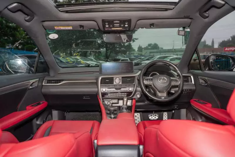 Lexus RX 300   - 2019