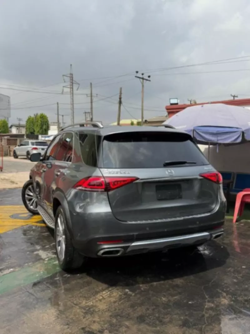 Mercedes-Benz GLE-Class   - 2020