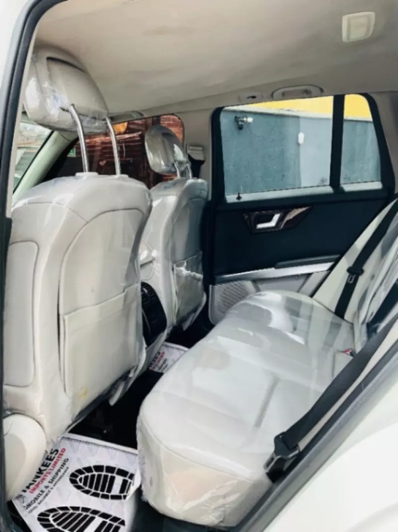 Mercedes-Benz GLK 350   - 2013