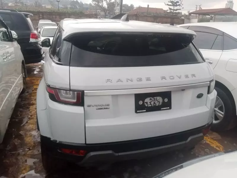 Land Rover Range Rover Evoque   - 2017
