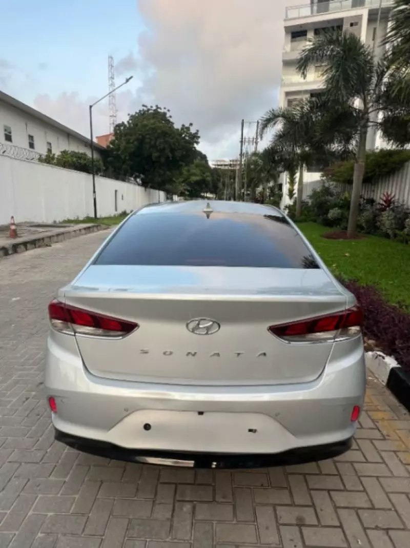 Hyundai Sonata   - 2017