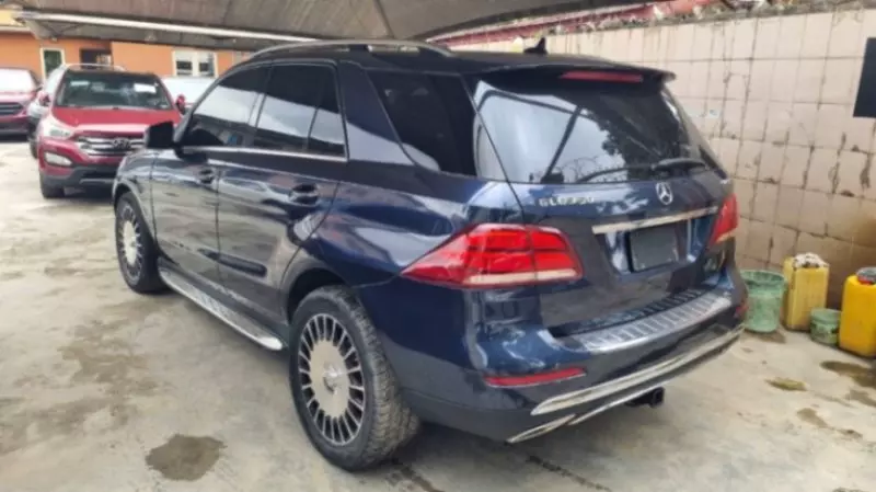 Mercedes-Benz GLE-Class   - 2016