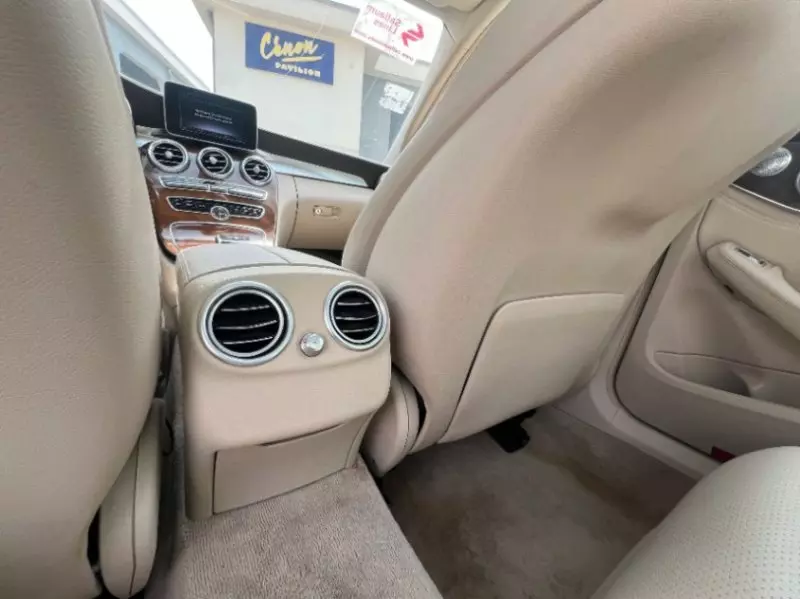 Mercedes-Benz C 300   - 2015