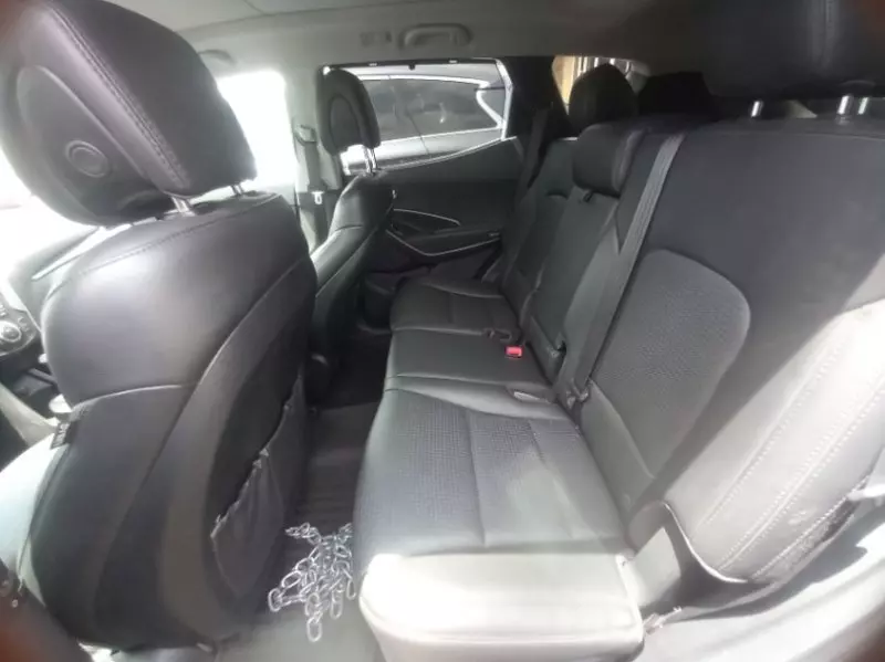 Hyundai Santa Fe   - 2014