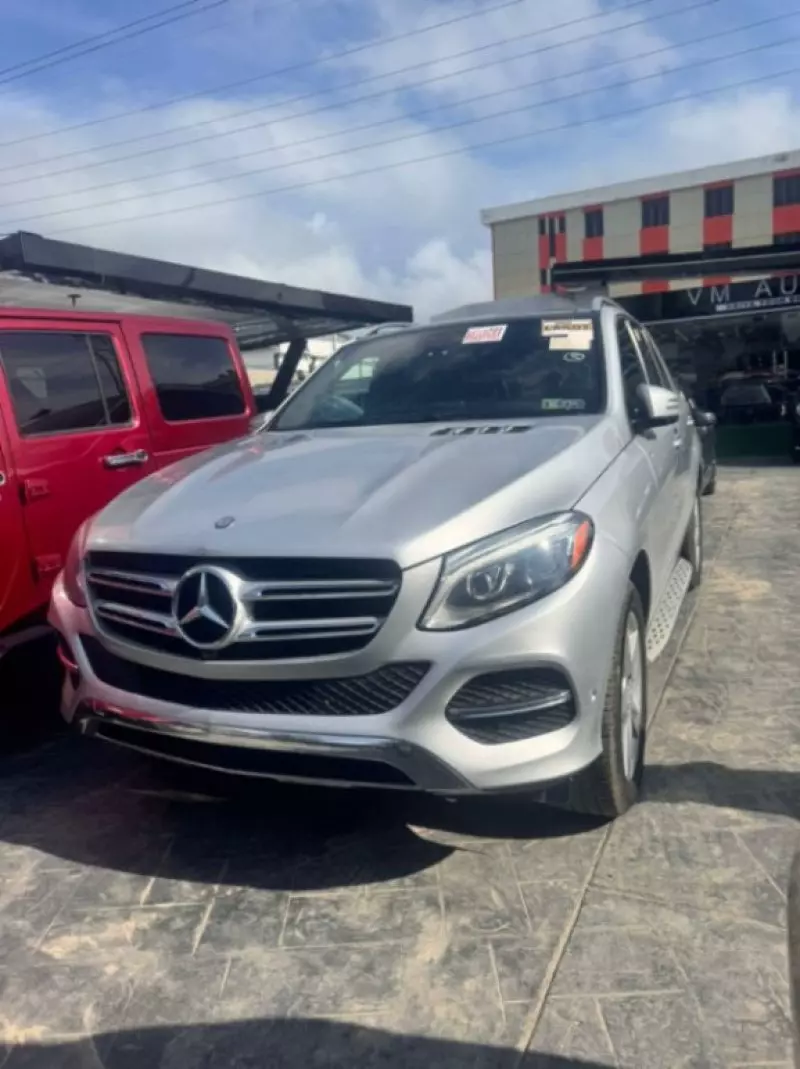 Mercedes-Benz GLE 350   - 2016