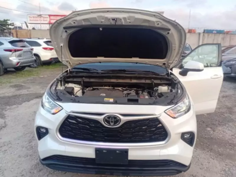 TOYOTA Highlander - 2022