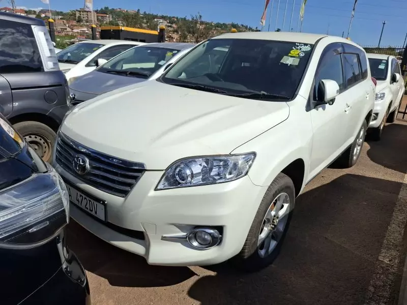 Toyota Vanguard    - 2013