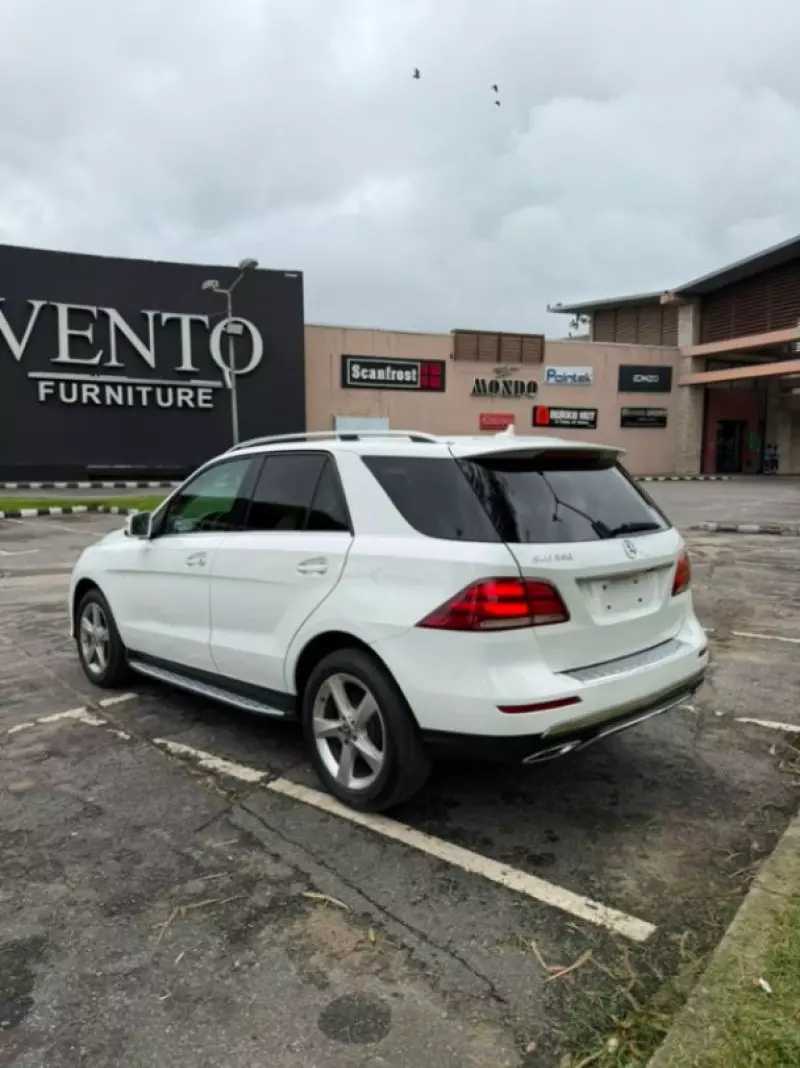 Mercedes-Benz GLE 350   - 2018