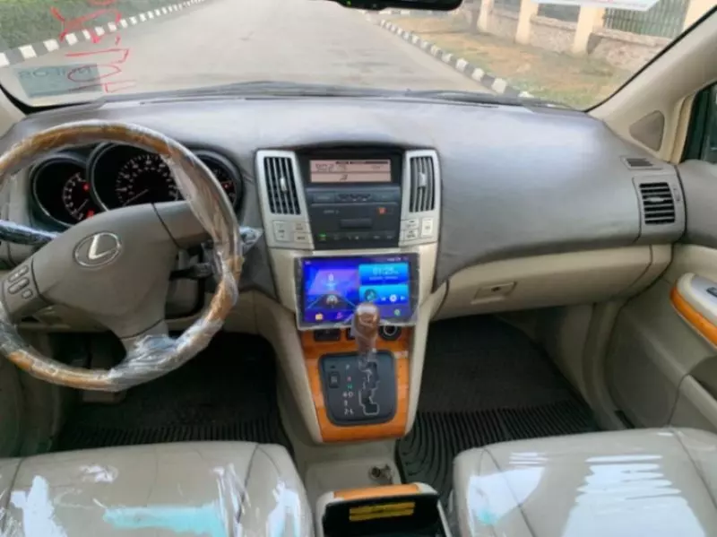 Lexus RX 350   - 2010