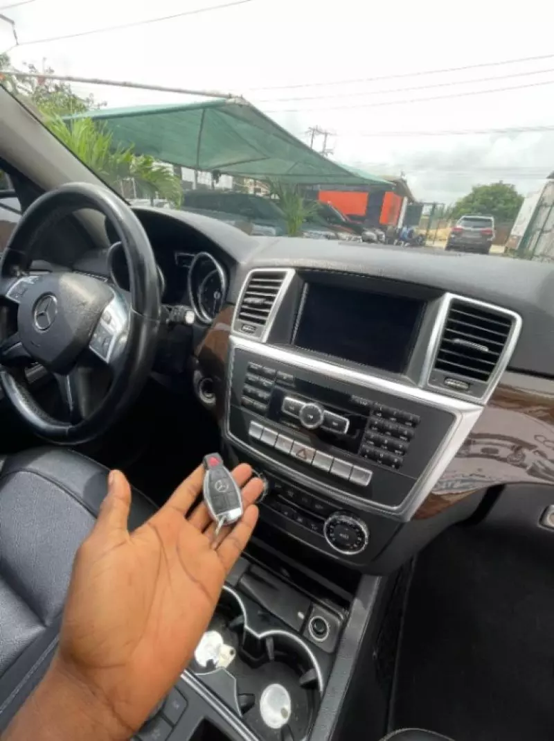Mercedes-Benz ML-Class   - 2015
