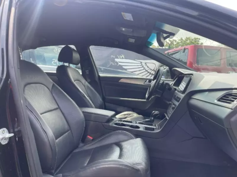 Hyundai Sonata   - 2015