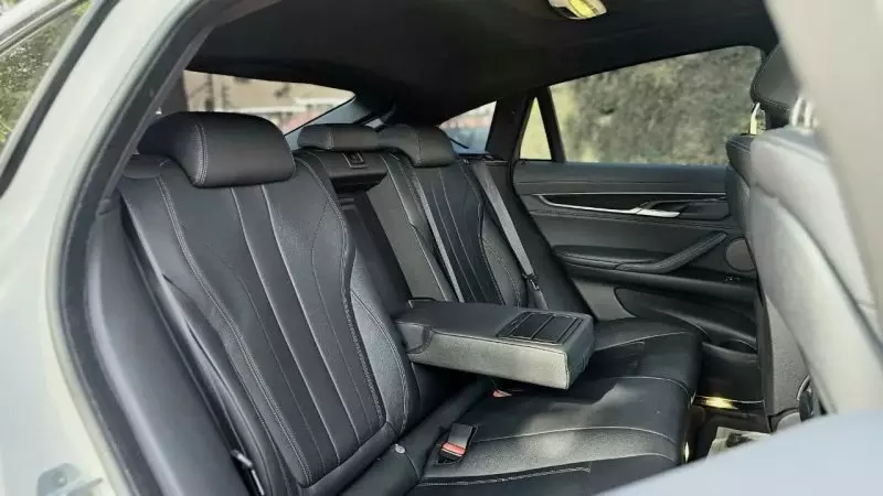 BMW X6   - 2018