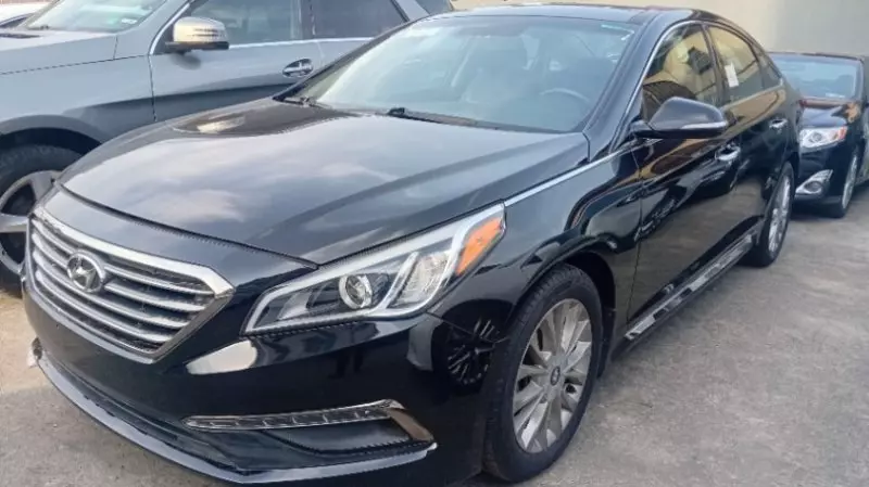 Hyundai Sonata   - 2015