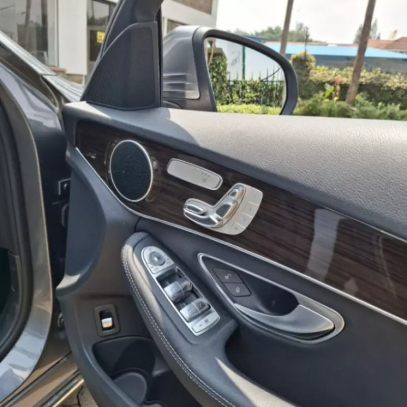 Mercedes-Benz C 200   - 2018