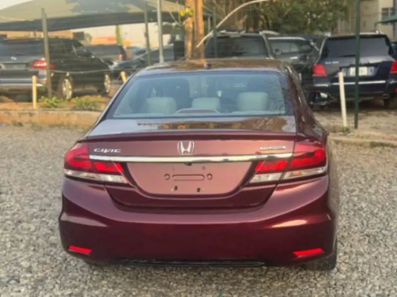 Honda Civic   - 2014
