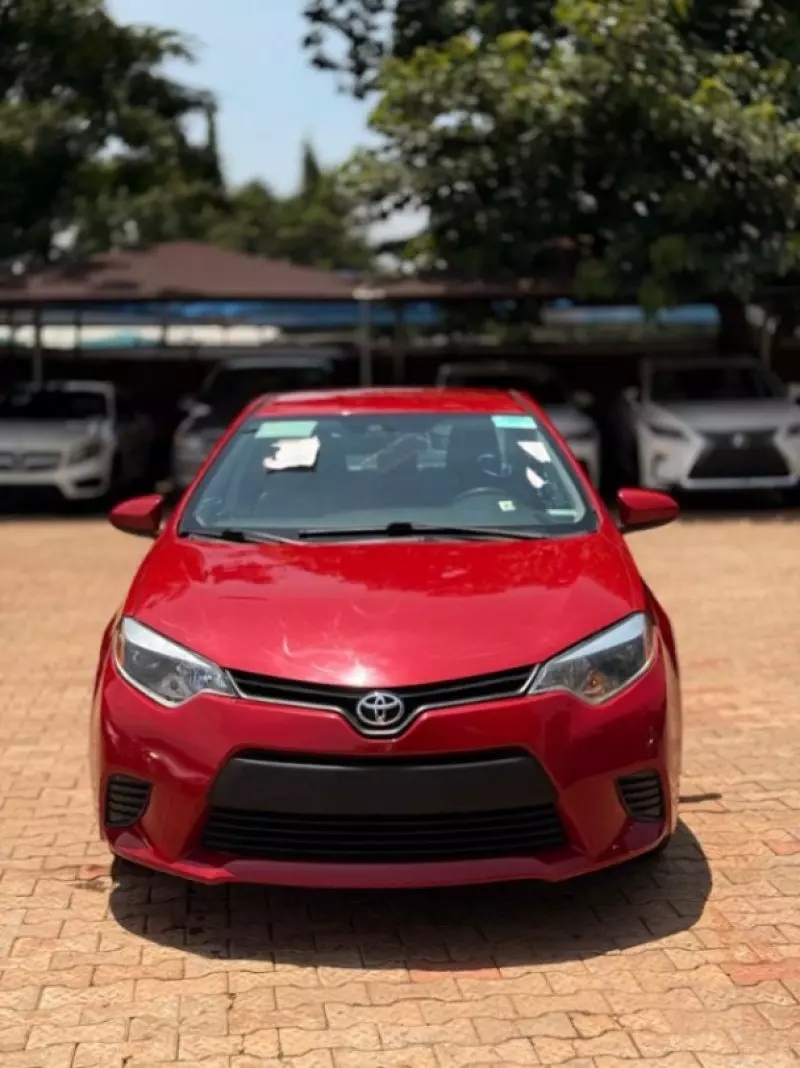 TOYOTA Corolla   - 2016