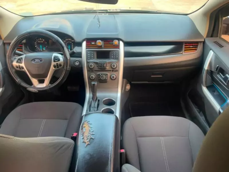 Ford Edge   - 2011