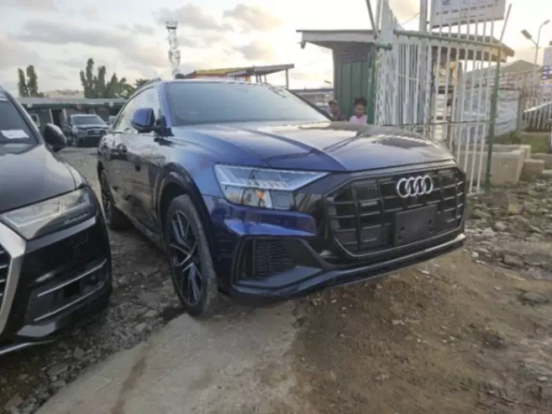 Audi Q8   - 2021