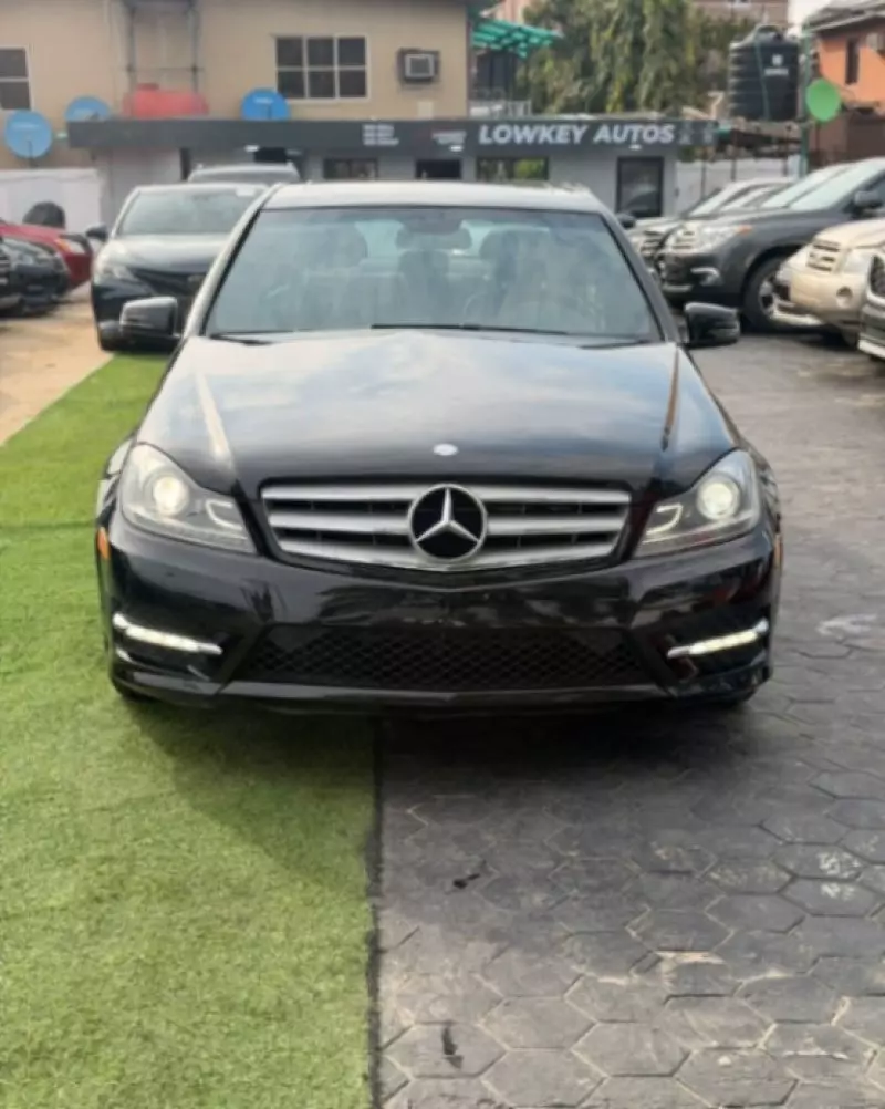 Mercedes-Benz C-Class   - 2013