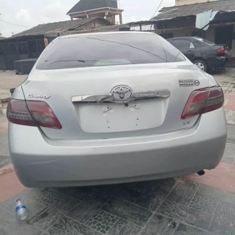TOYOTA Camry   - 2009