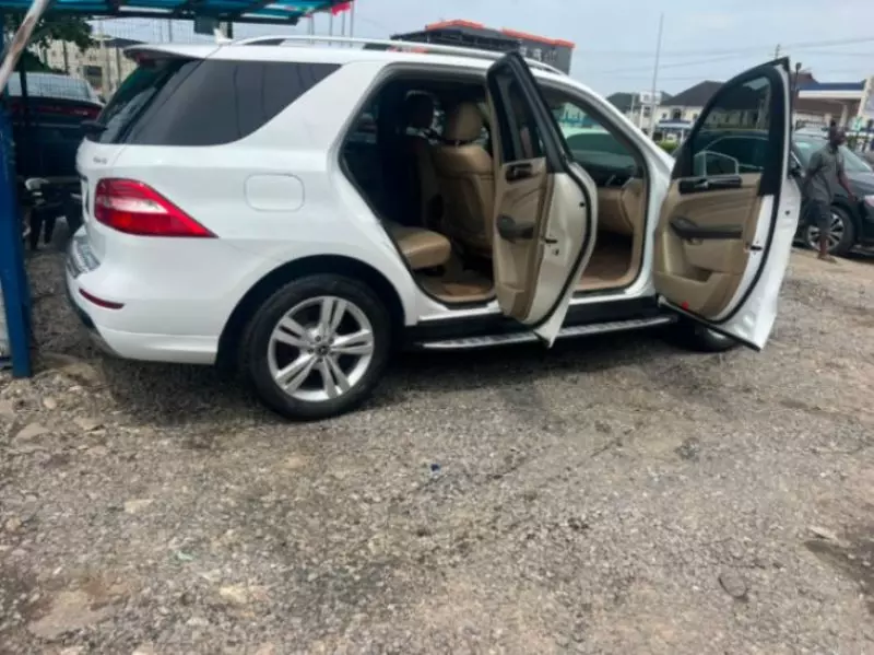 Mercedes-Benz ML 350   - 2012