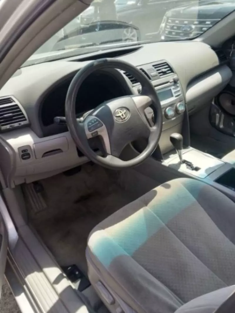Toyota Camry   - 2014
