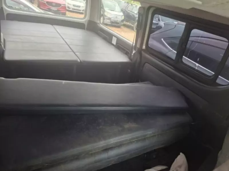 TOYOTA Hiace   - 2014