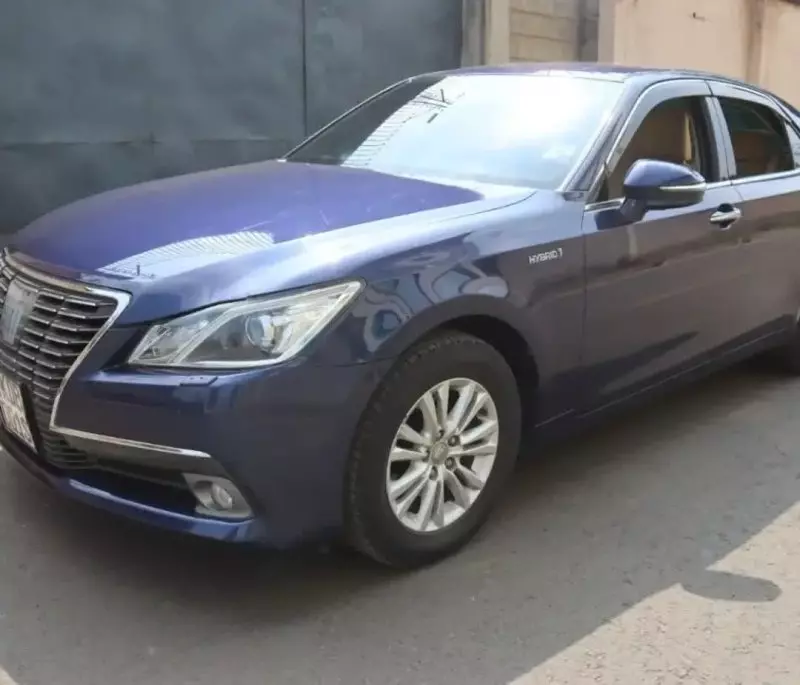 TOYOTA Crown   - 2014