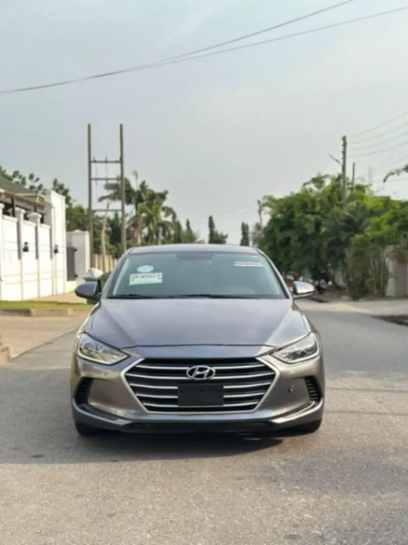 Hyundai Elantra   - 2017