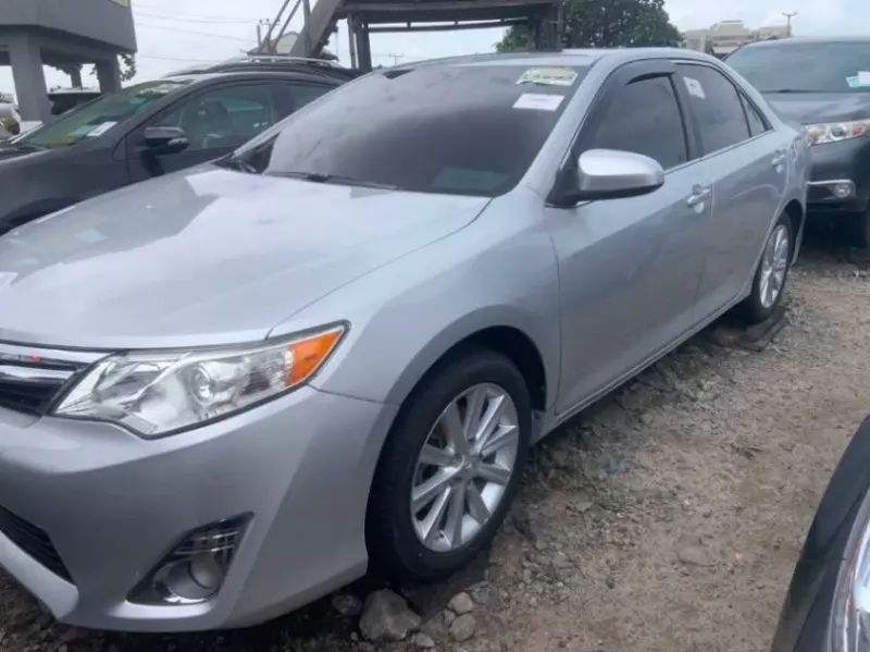 TOYOTA Camry   - 2014