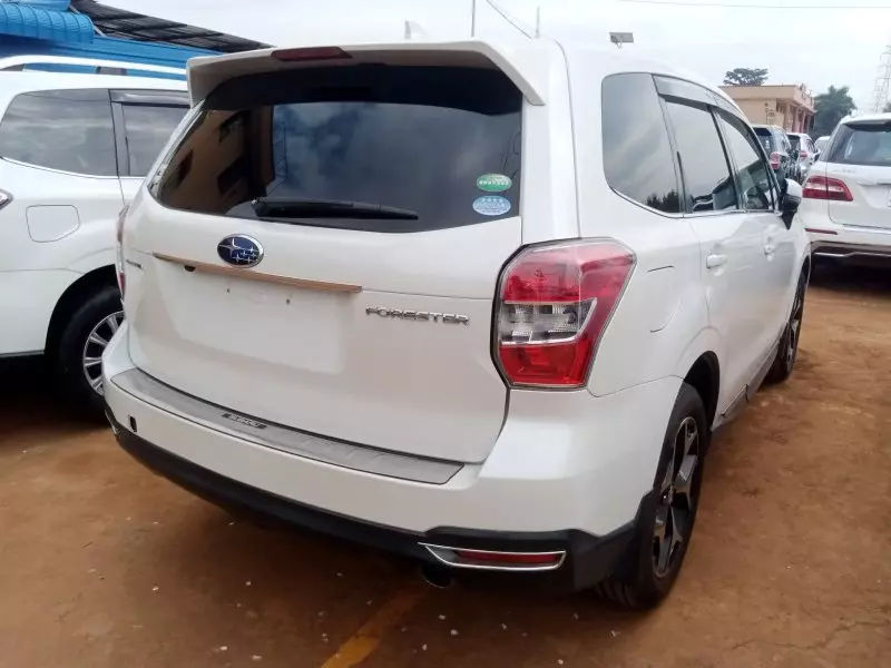 Subaru Forester   - 2016