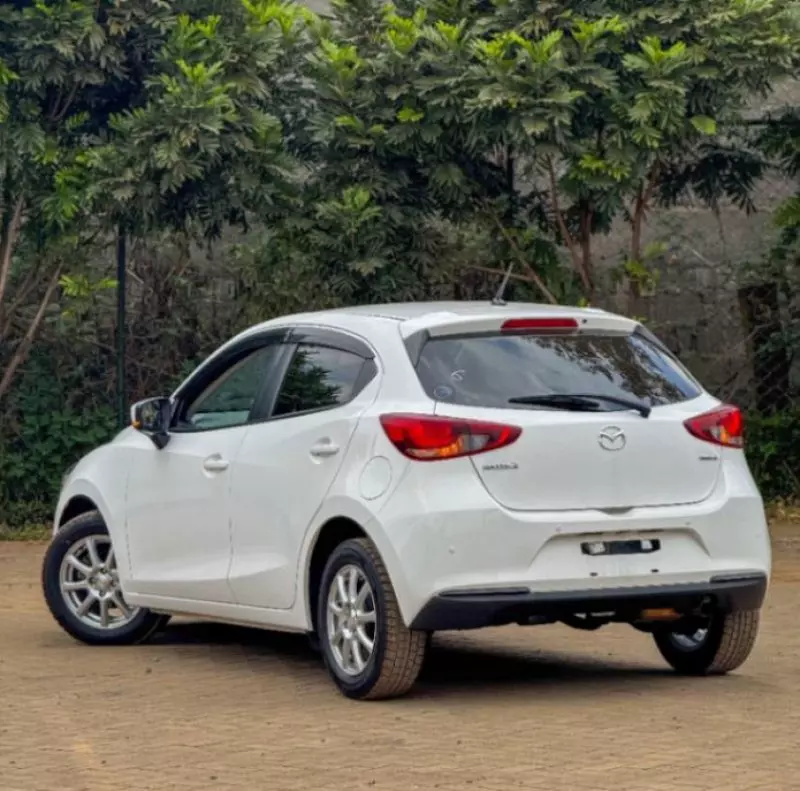 Mazda 2 - 2020