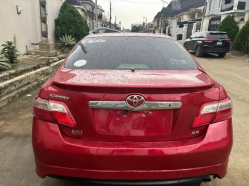 Toyota Camry   - 2007