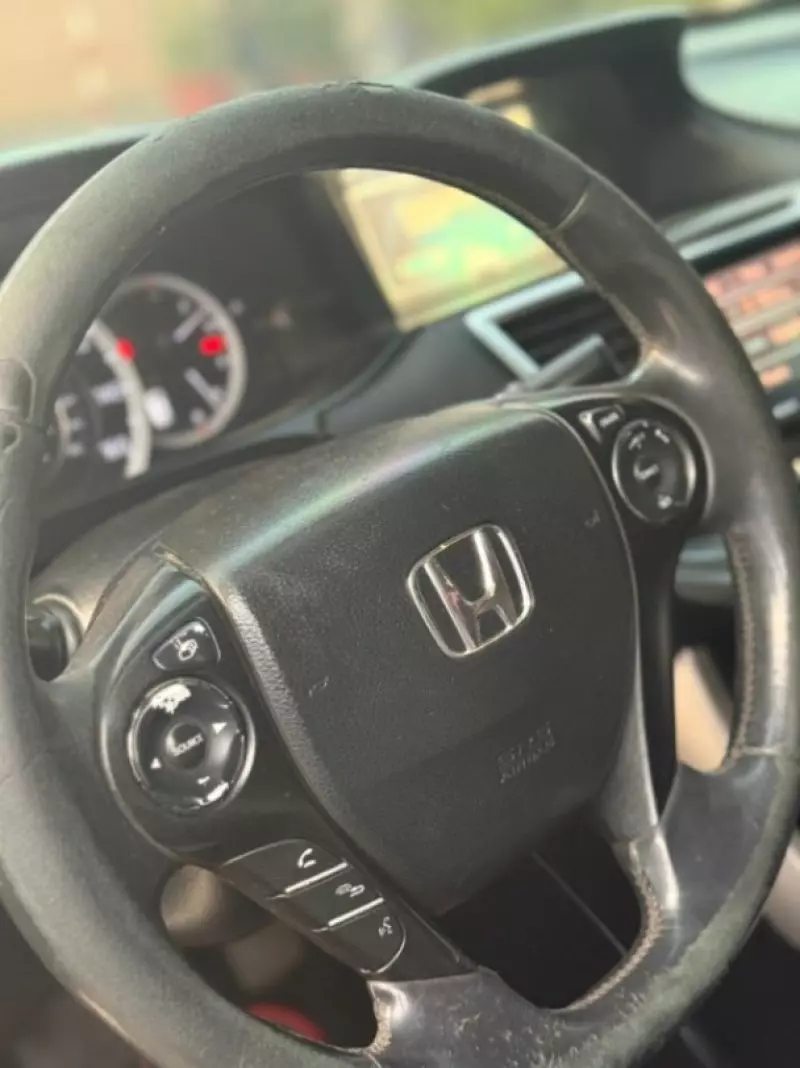 Honda Accord   - 2014