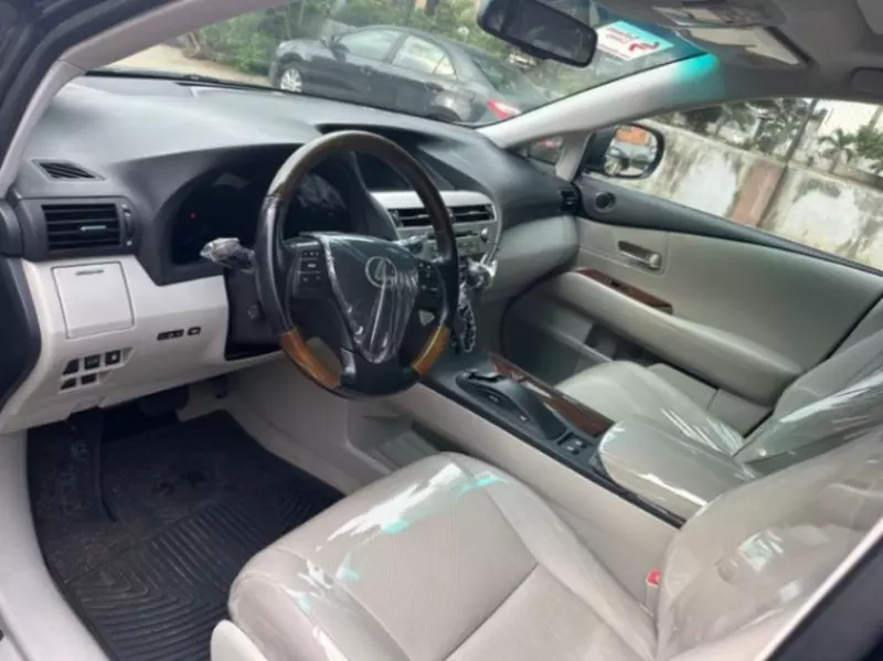 Lexus RX 350   - 2010