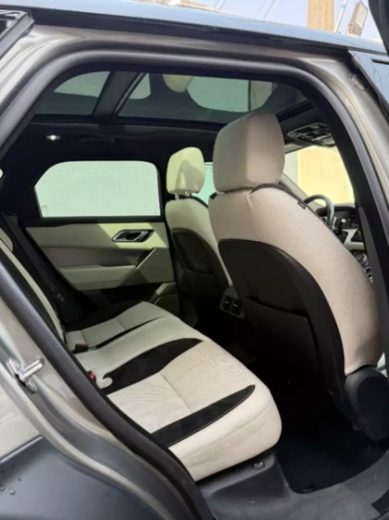 Land Rover Range Rover Velar   - 2018