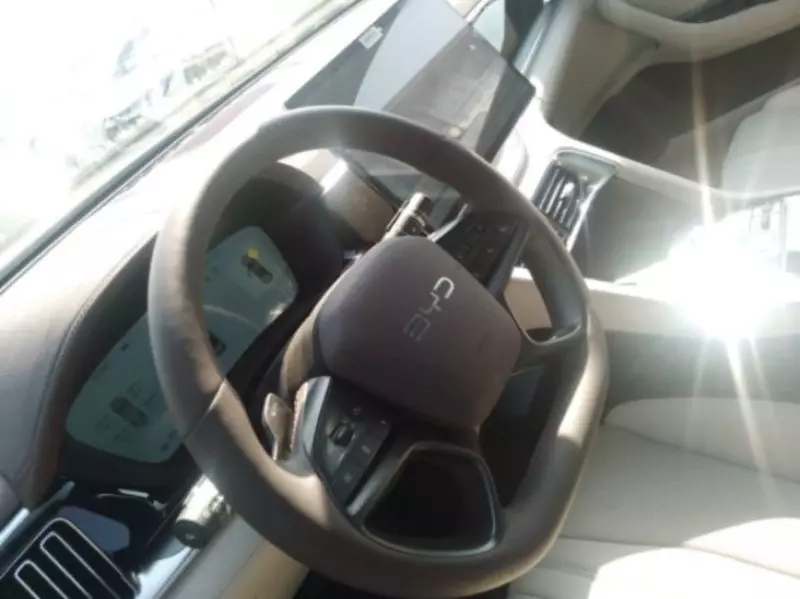 BYD L3   - 2022