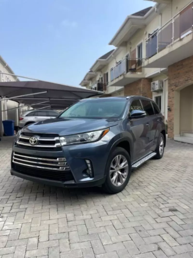 Toyota Highlander   - 2009