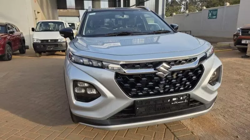 SUZUKI FRONX SUV - 2025