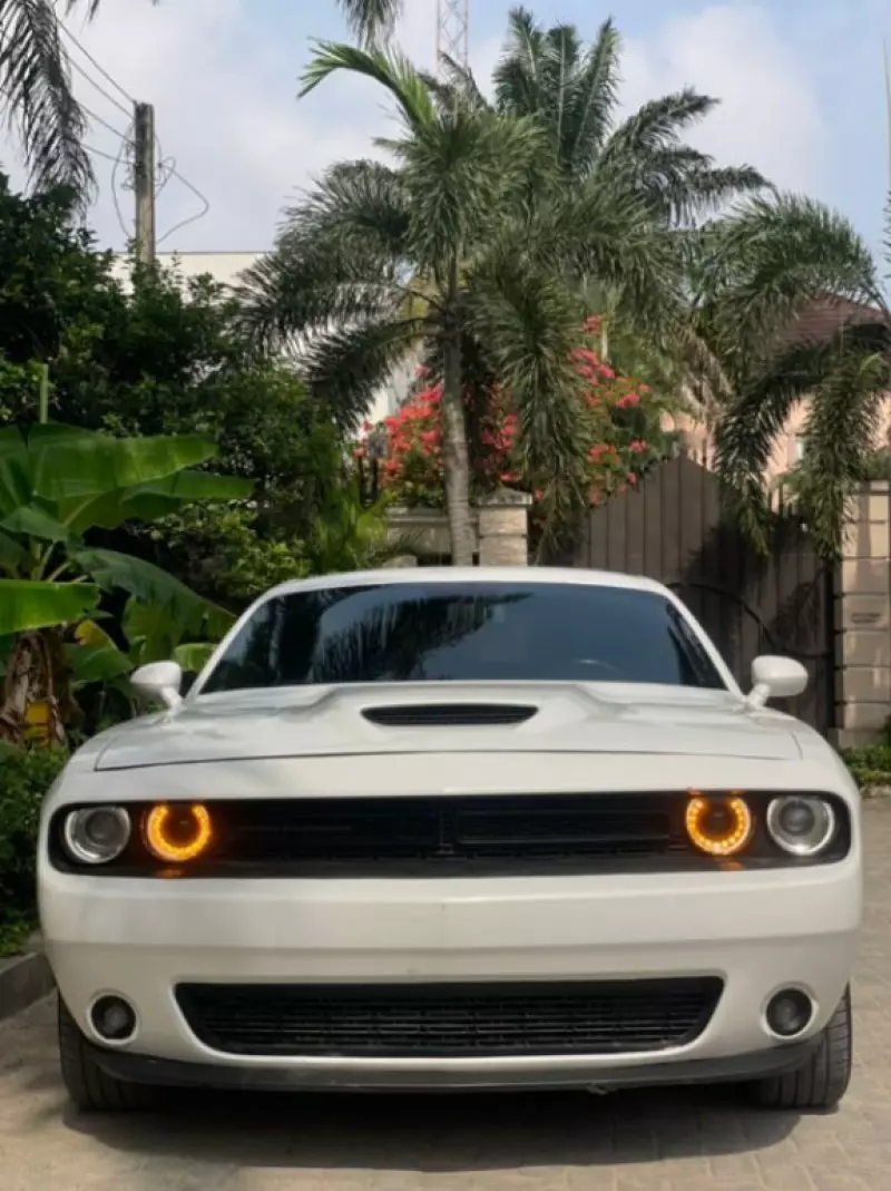 Dodge Challenger   - 2018