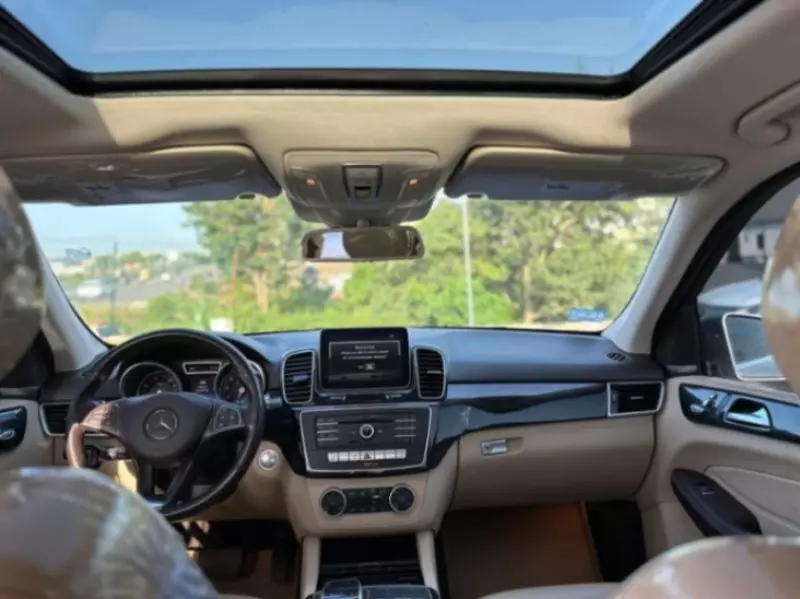 Mercedes-Benz GLE 350   - 2016