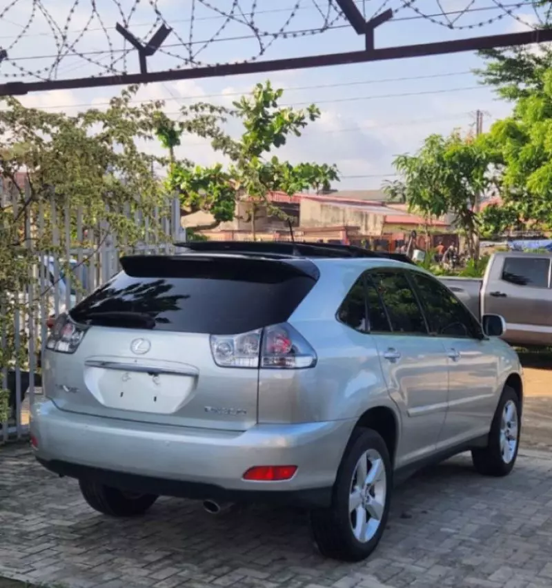 Lexus RX 330   - 2005