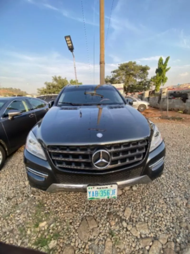 Mercedes-Benz ML 350   - 2011