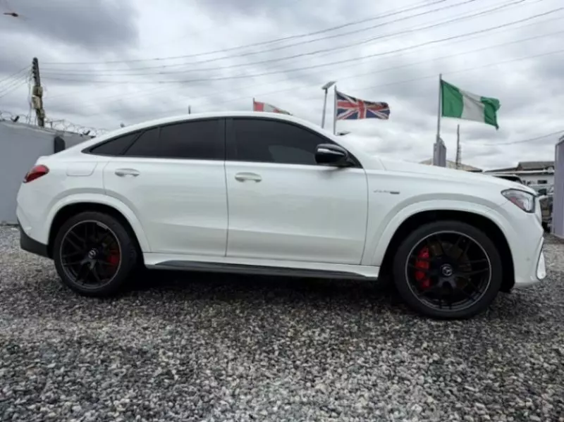 Mercedes-Benz GLE-Class   - 2022