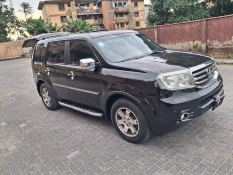 Honda Pilot   - 2012