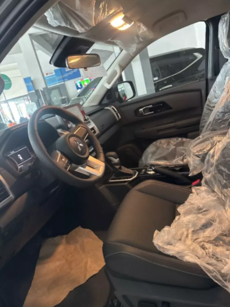 Mitsubishi L200 D/C Sportero A/T   - 2025